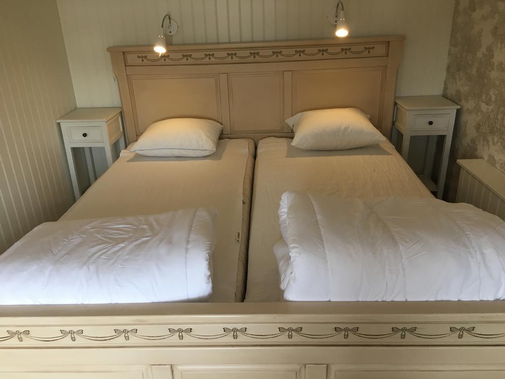 レットビーク アウグスタス ベッド＆ブレックファースト Bed & Breakfast エクステリア 写真